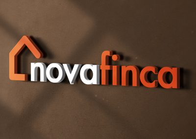 Logo per a Novafinca